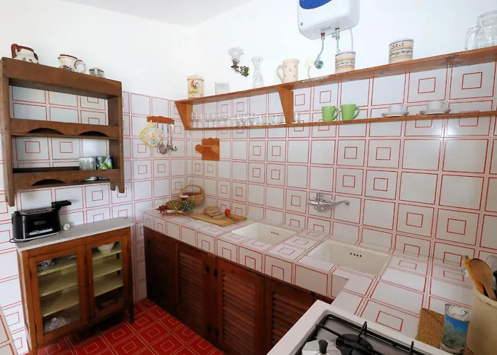 Di Berto Капо-Ватикано