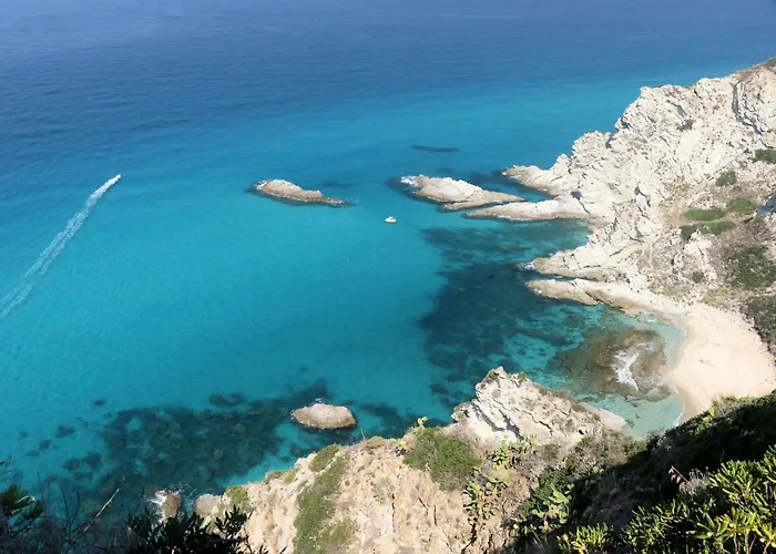 Di Berto Nyaraló Capo Vaticano